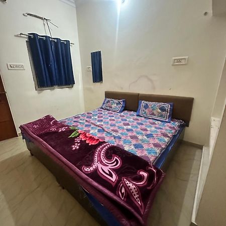 Khatu Shyam Guest House Ayodhya Eksteriør bilde