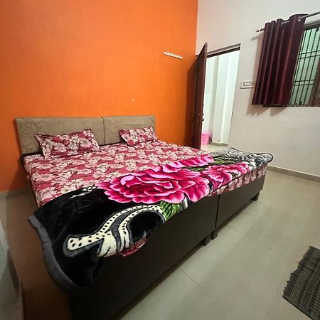 Khatu Shyam Guest House Ayodhya Eksteriør bilde