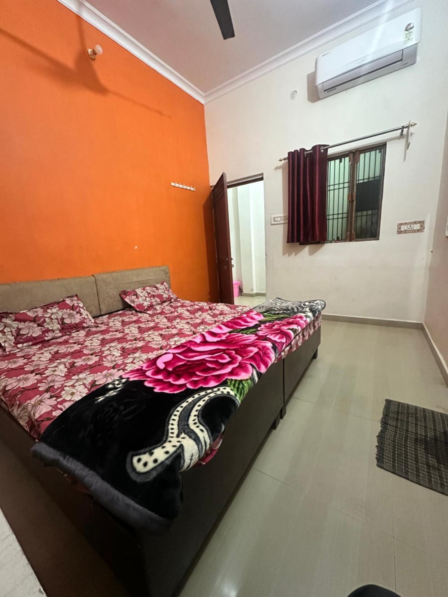 Khatu Shyam Guest House Ayodhya Eksteriør bilde