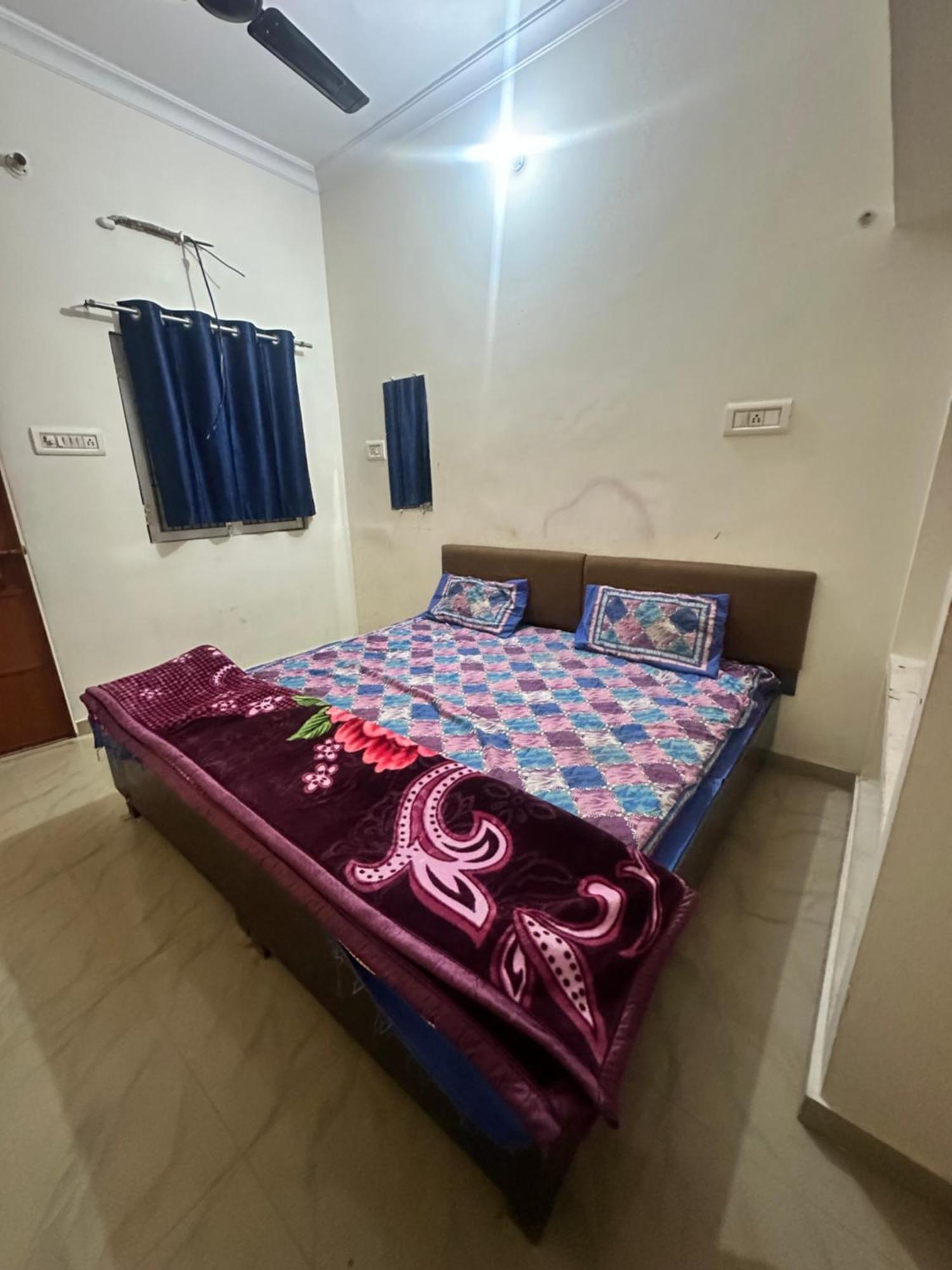 Khatu Shyam Guest House Ayodhya Eksteriør bilde