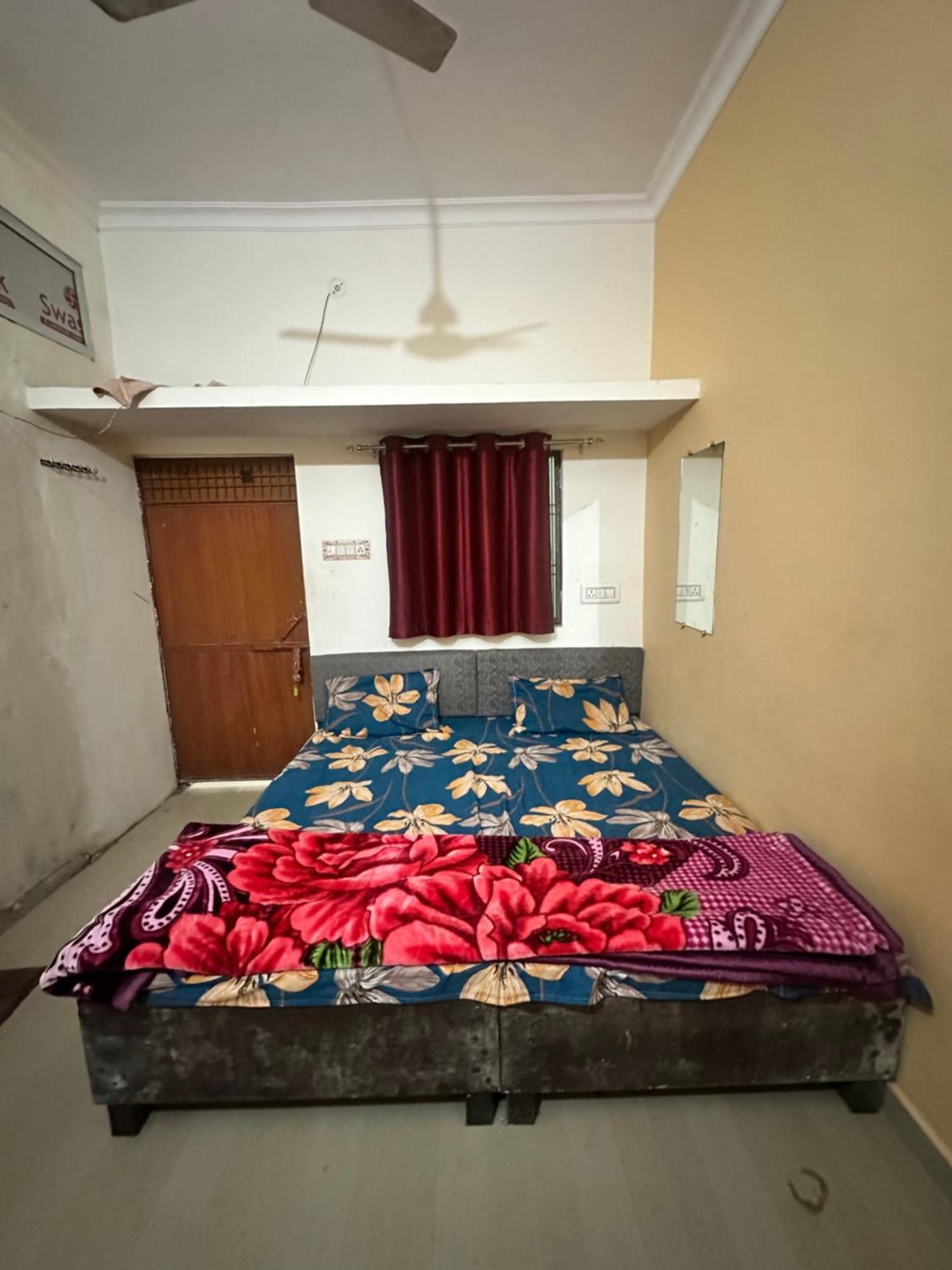 Khatu Shyam Guest House Ayodhya Eksteriør bilde