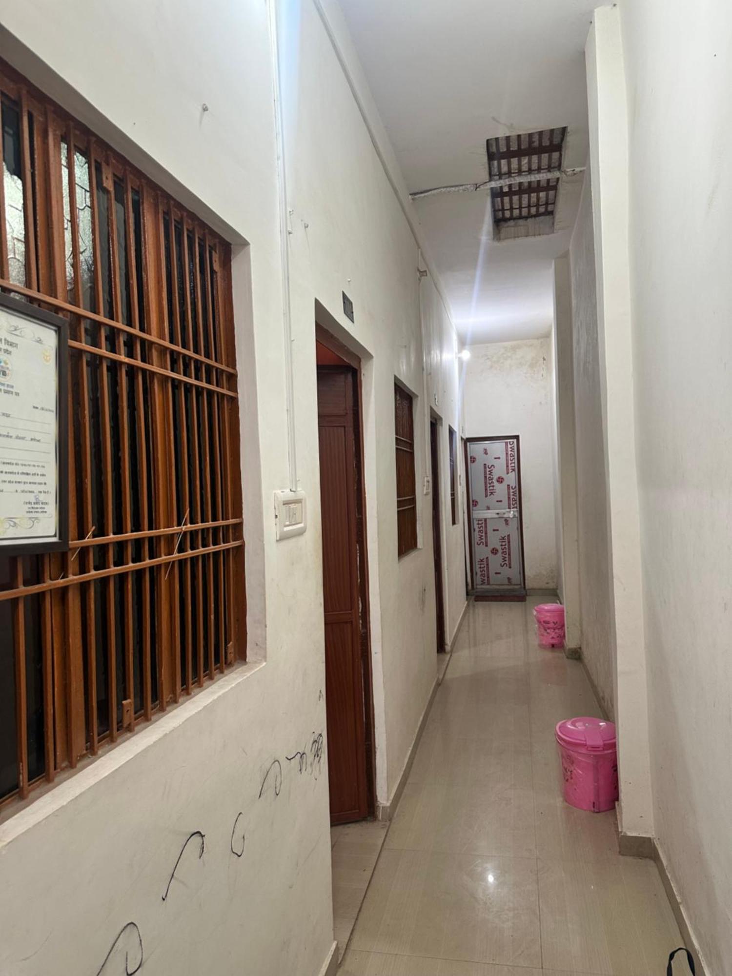 Khatu Shyam Guest House Ayodhya Eksteriør bilde